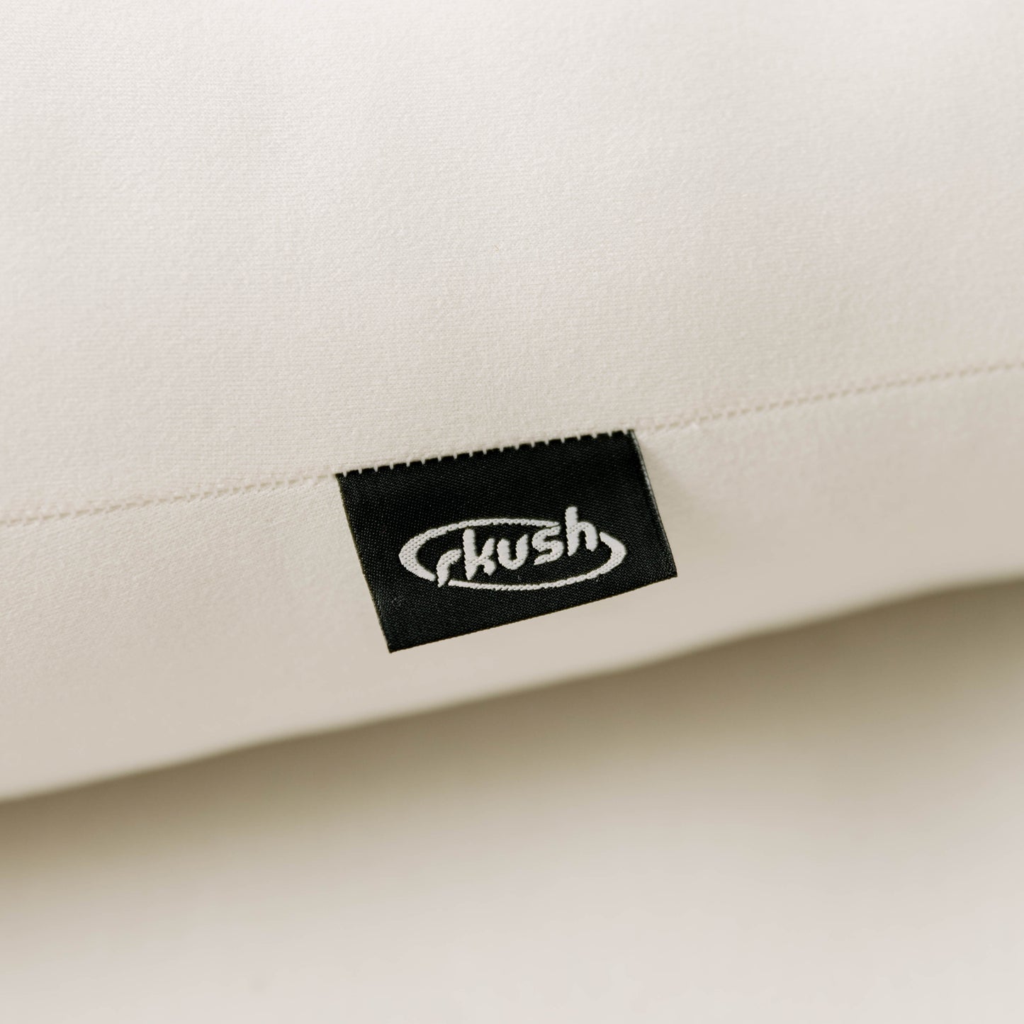 Joint pillow مخدّة جوان